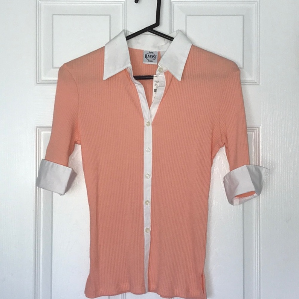 Short Sleeve Peach Button Down Top white cuffs